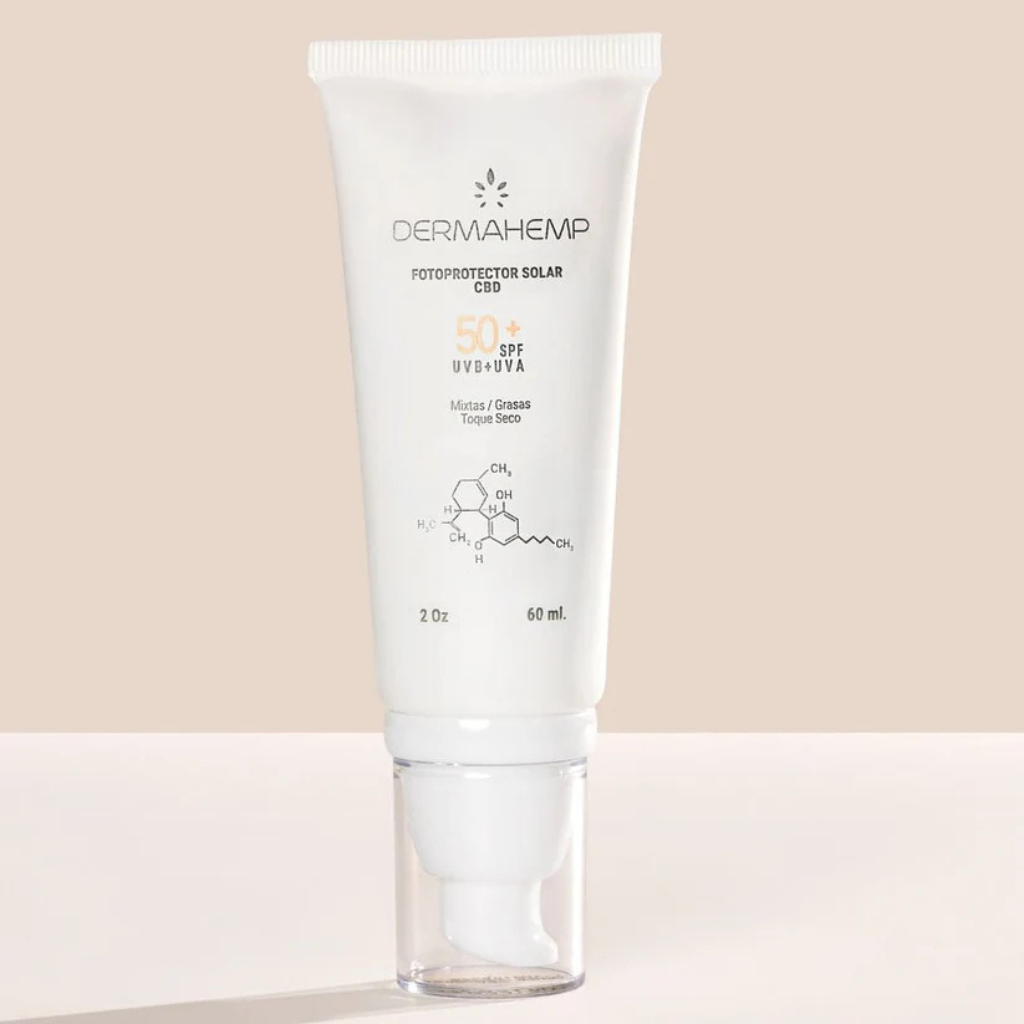Fotoprotector Solar SPF 50+ | Protección Mineral de Amplio Espectro